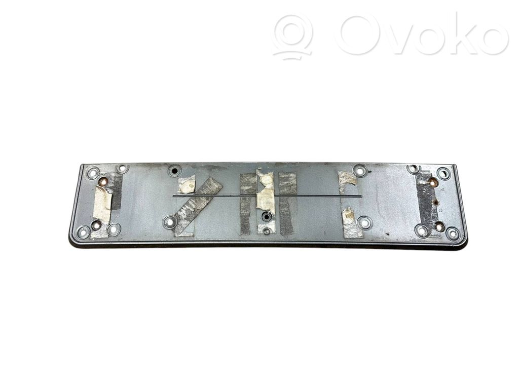 BMW 5 E60 E61 Rekisterikilven kehys/pidike 