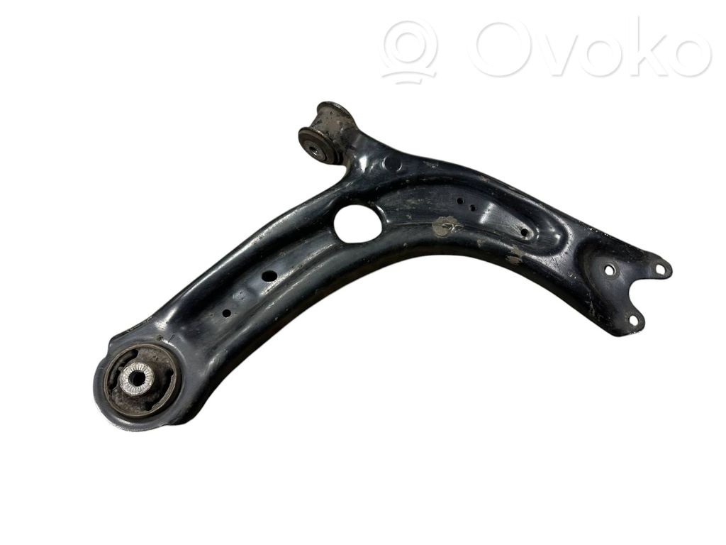 Volkswagen PASSAT B8 Front lower control arm/wishbone 