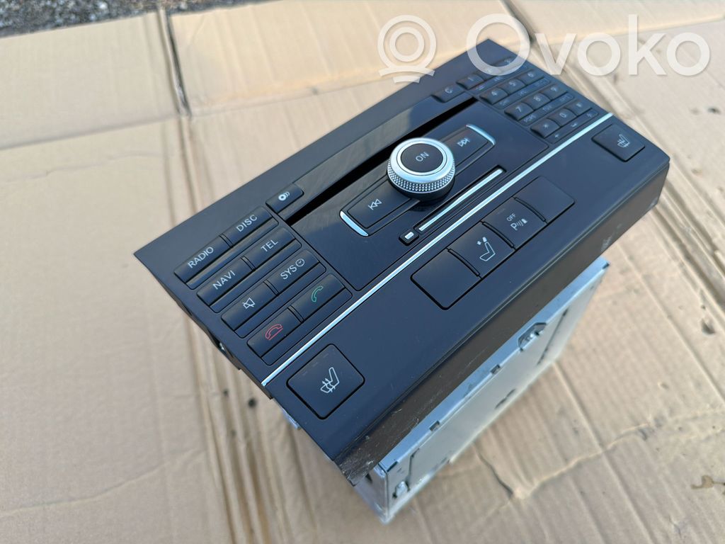 Panel / Radioodtwarzacz CD/DVD/GPS   A2129008404,A2128700589,A2129028602