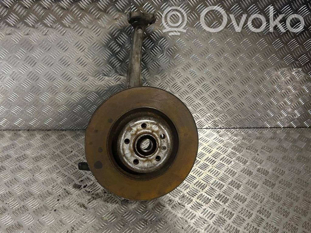 Achsschenkel vorne   95B407253E