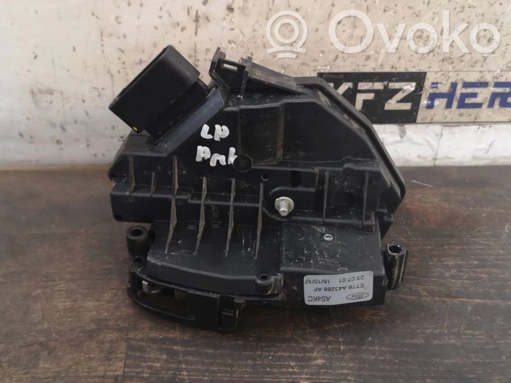 Ford Transit Courier Tailgate/trunk/boot lock/catch/latch 