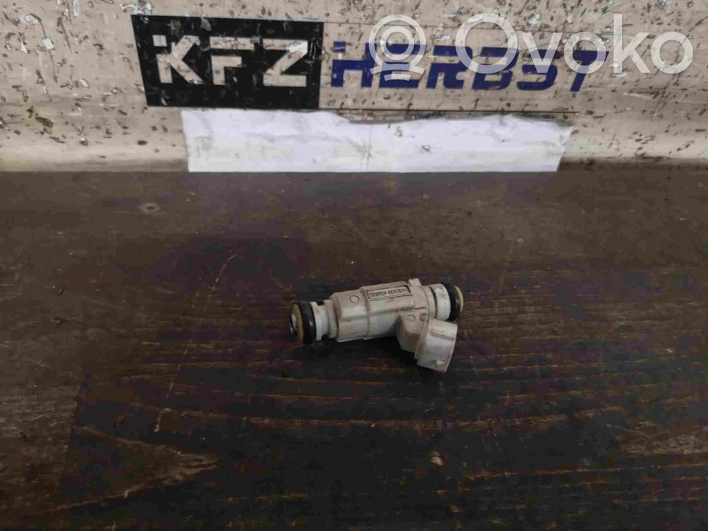 Hyundai i10 Inyector de combustible 