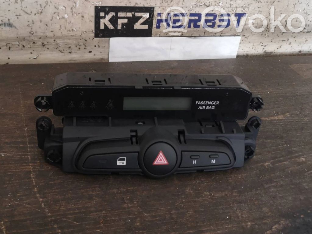 Hyundai ix20 Schalter Warnblinkanlage 