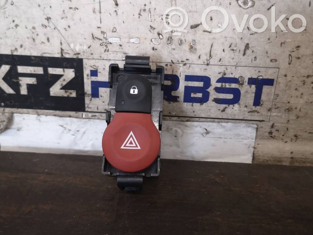 Smart ForFour II W453 Hazard light switch 