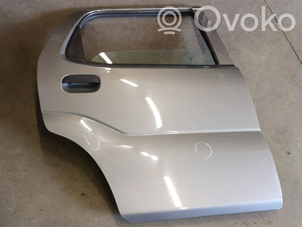 Suzuki Ignis Puerta trasera 