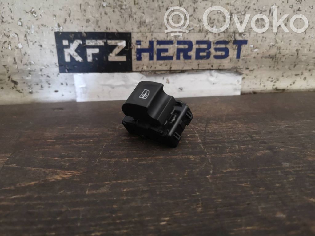 Smart ForTwo III C453 Electric window control switch 