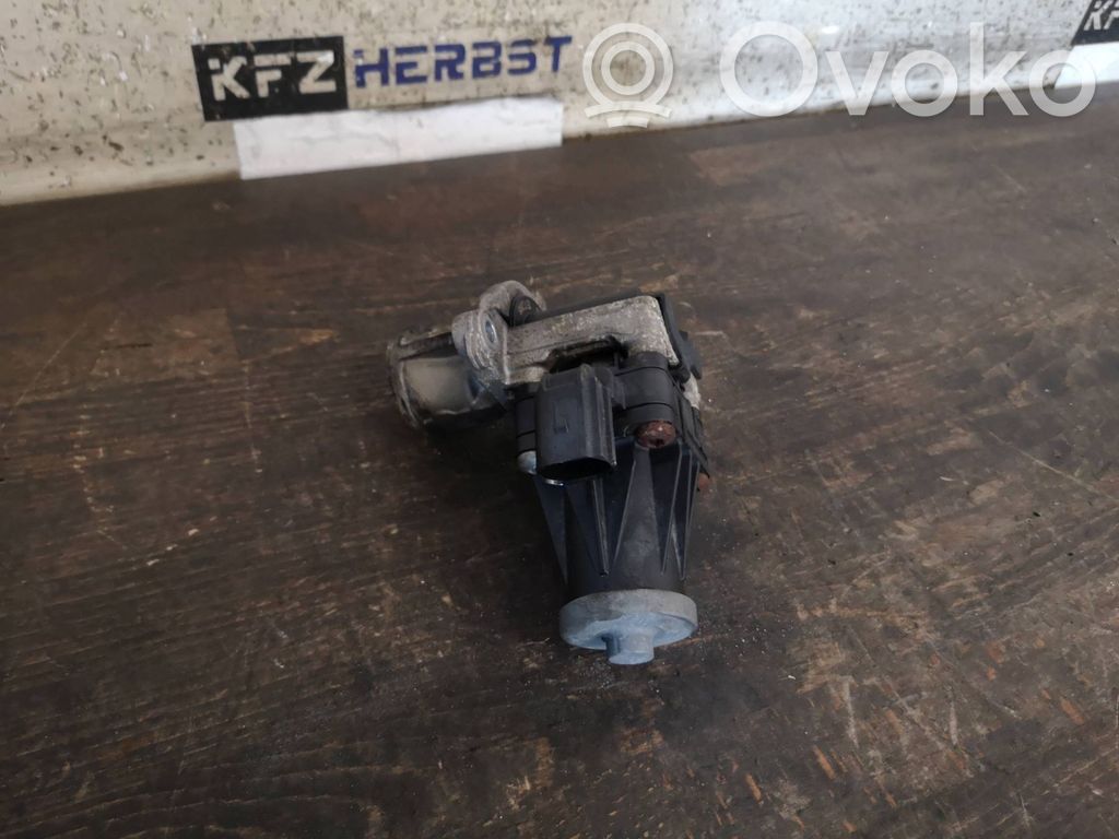 Opel Corsa E EGR valve 