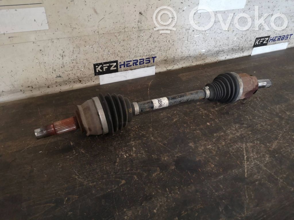 Opel Corsa E Kardāns komplektā 