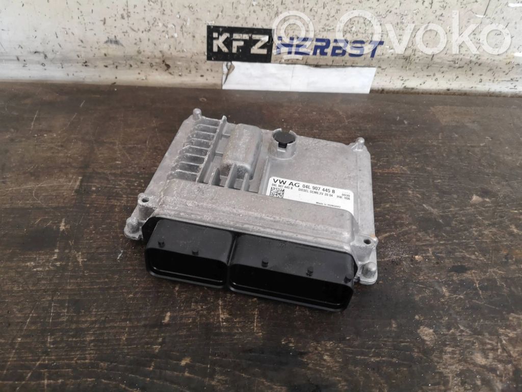 Volkswagen Golf VII Engine control unit/module 