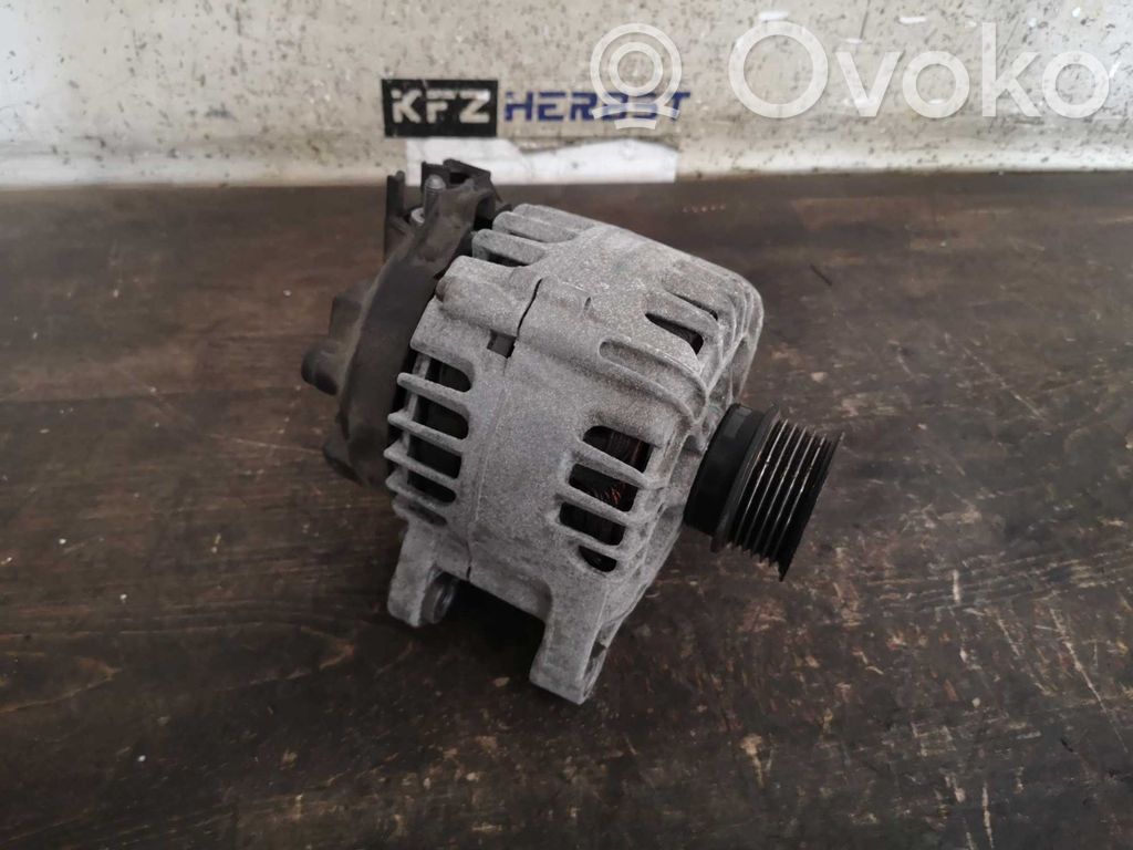 Ford Kuga II Generatore/alternatore 