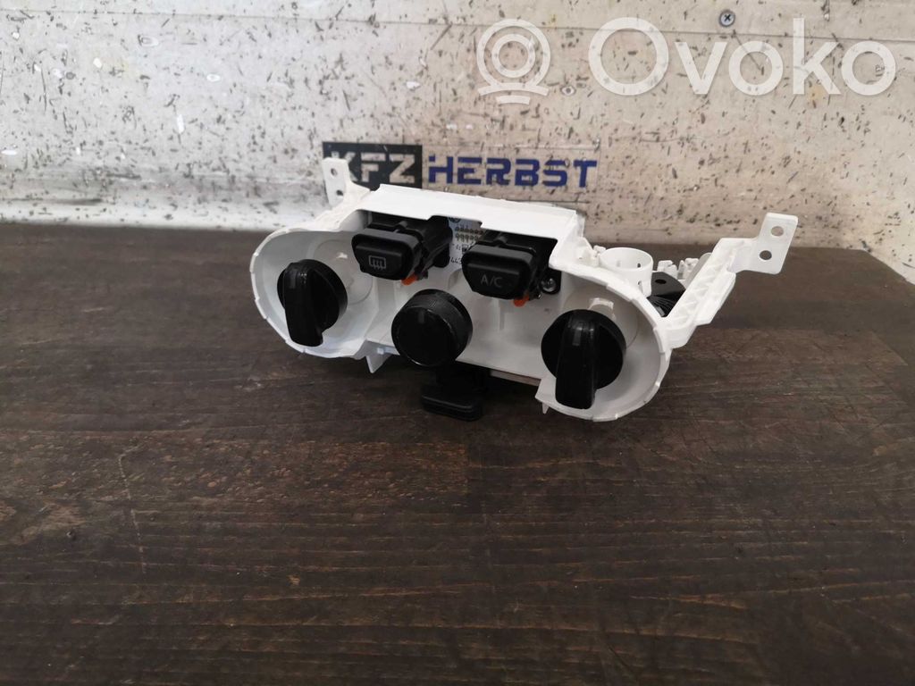 Suzuki Ignis Interior fan control switch 
