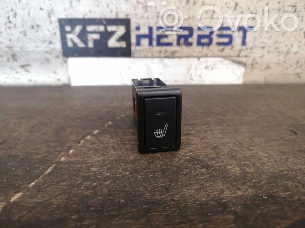 Suzuki Ignis Seat heating switch 