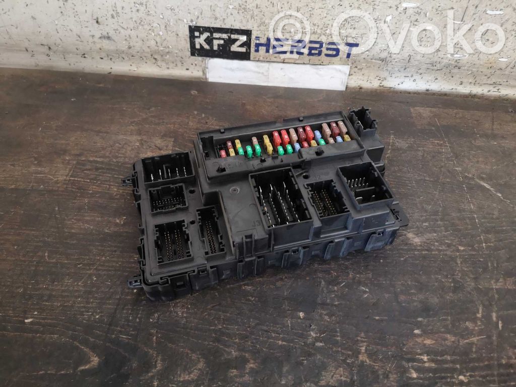 Ford Galaxy Juego de caja de fusibles 