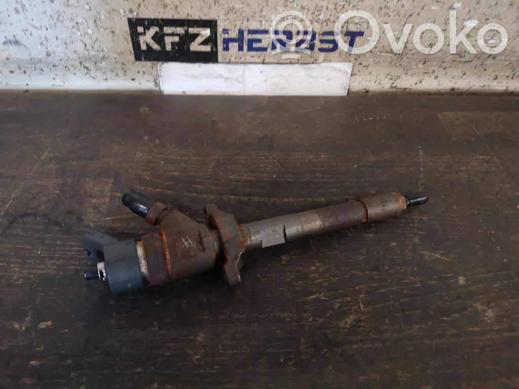 Mazda 2 Fuel injector 