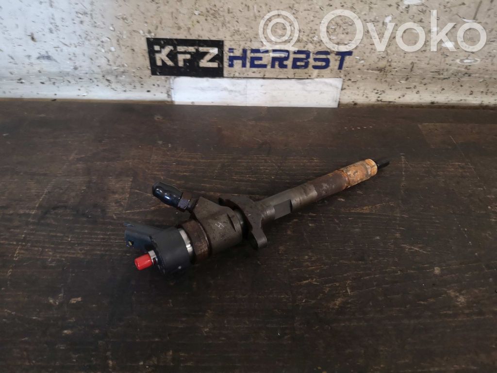 Mazda 2 Fuel injector 