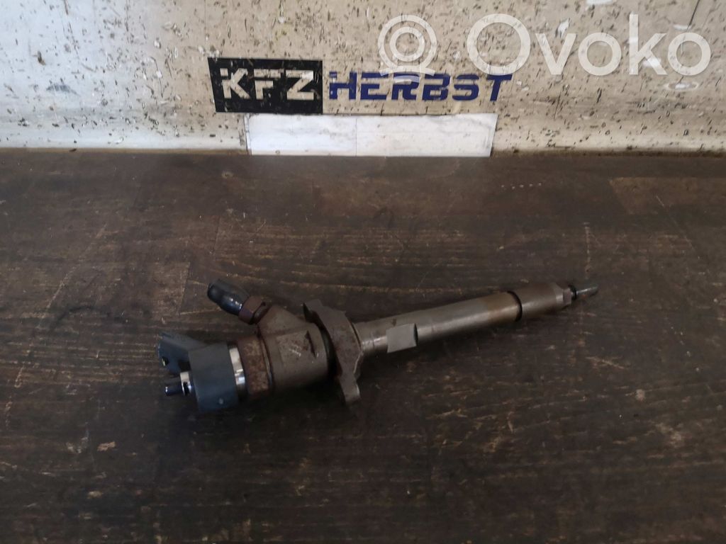 Mazda 2 Fuel injector 