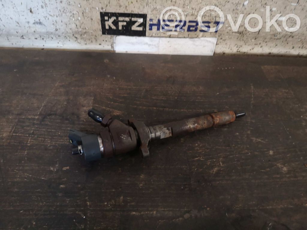Mazda 2 Fuel injector 