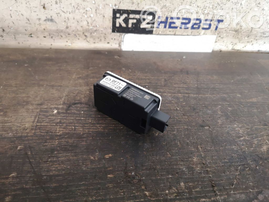 Mazda 2 Sonstige Steuergeräte / Module 