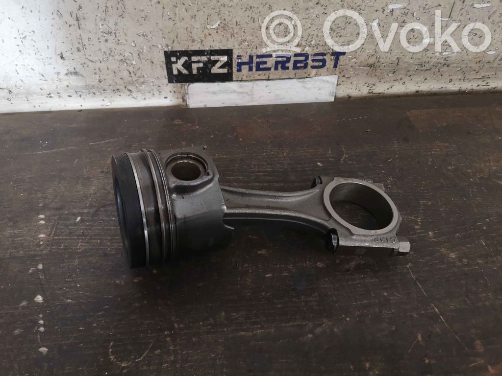 Ford Kuga II Piston 