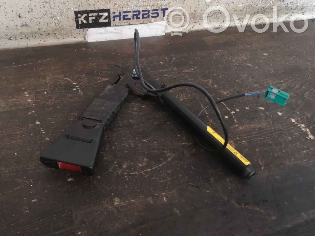 Opel Meriva A Boucle de ceinture de sécurité avant