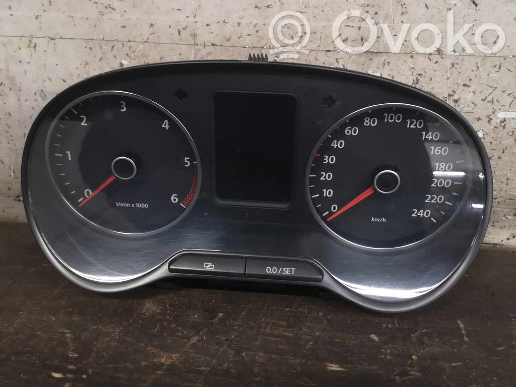 Volkswagen Amarok Vitezometru (grup de instrumente) 