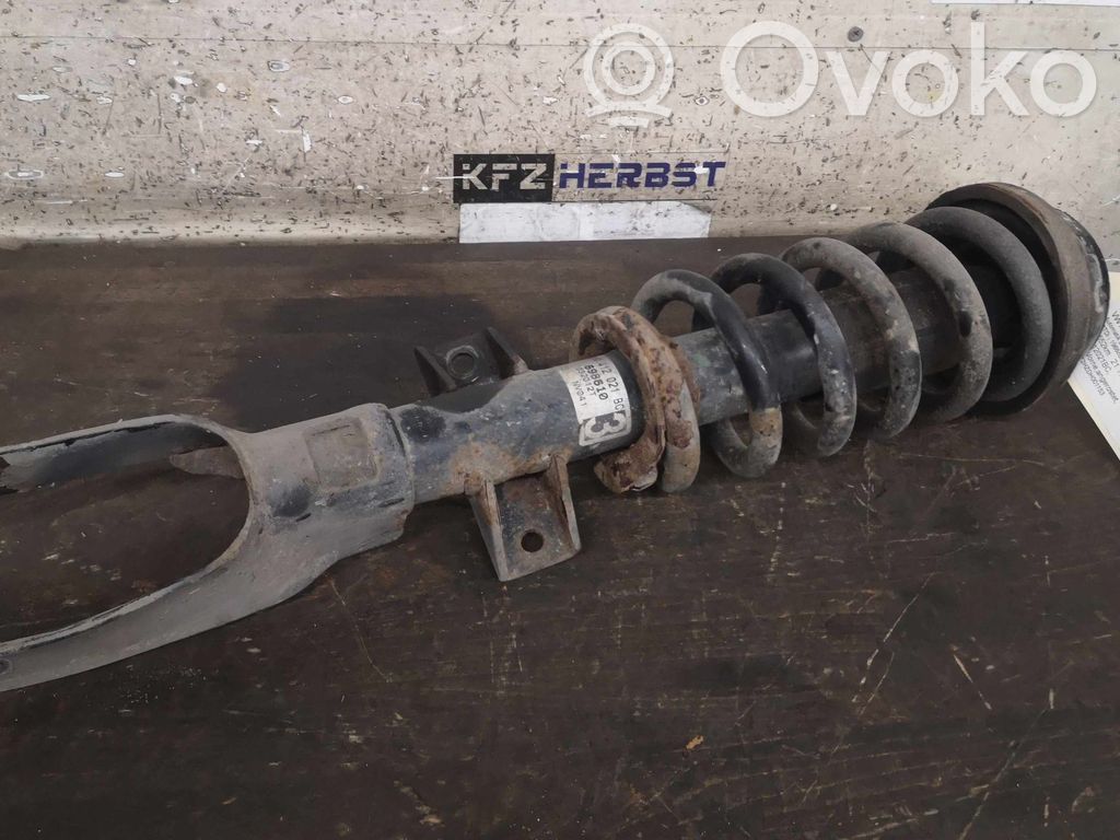 Volkswagen Amarok Amortyzator osi przedniej ze sprężyną 