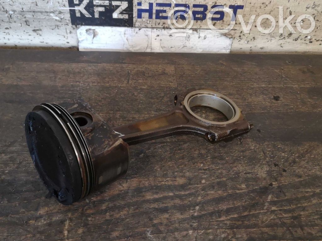 Opel Meriva B Piston 