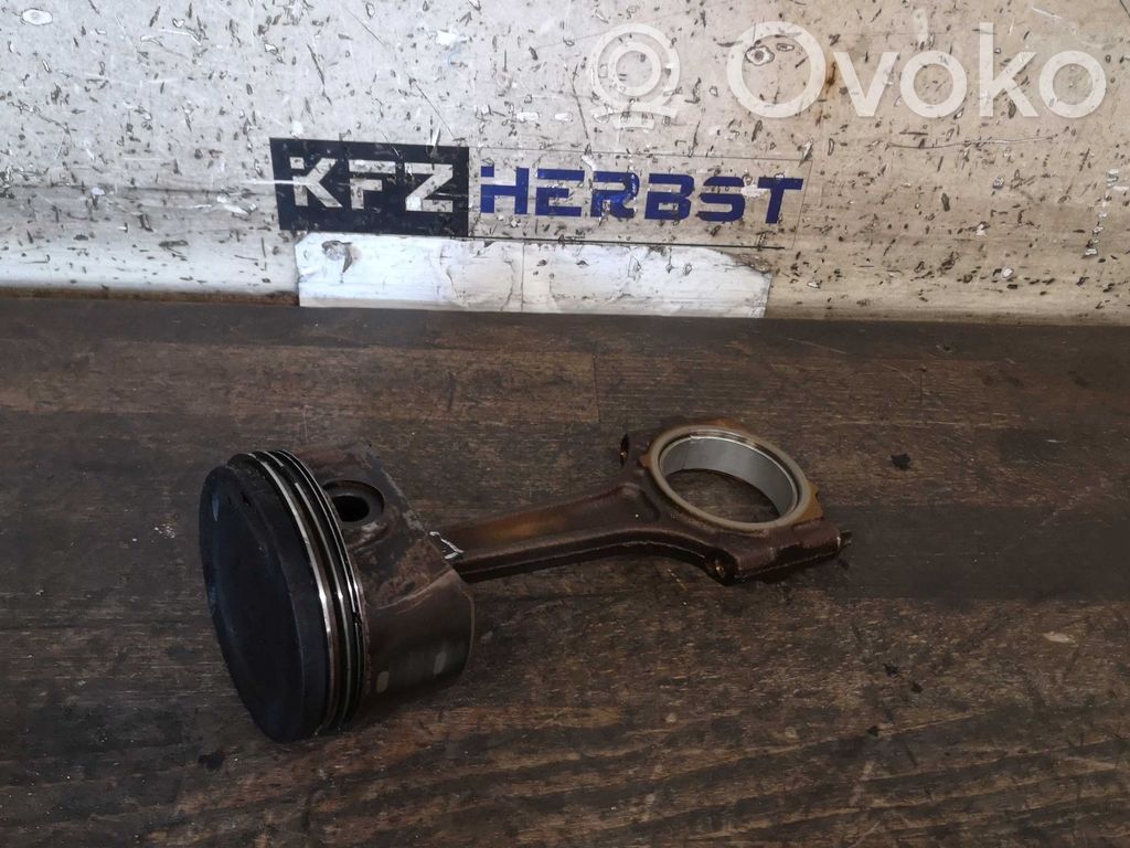 Opel Meriva B Piston 