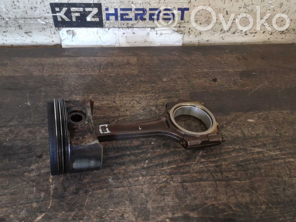 Opel Meriva B Piston 