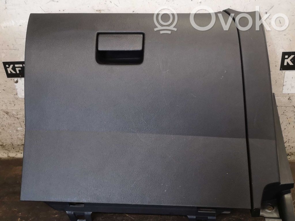 Mazda 2 Glove box 