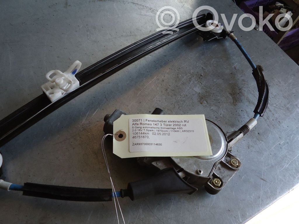 Alfa Romeo 147 Meccanismo di sollevamento del finestrino anteriore senza motorino