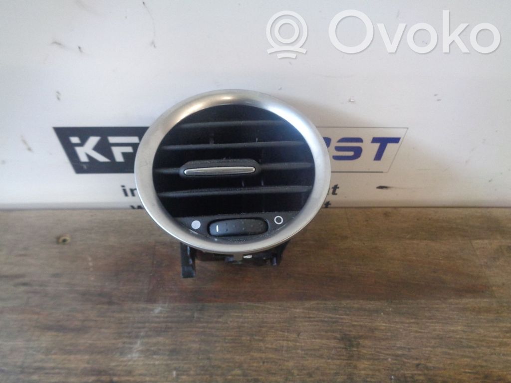 Fiat 500 Rejilla de ventilación central del panel