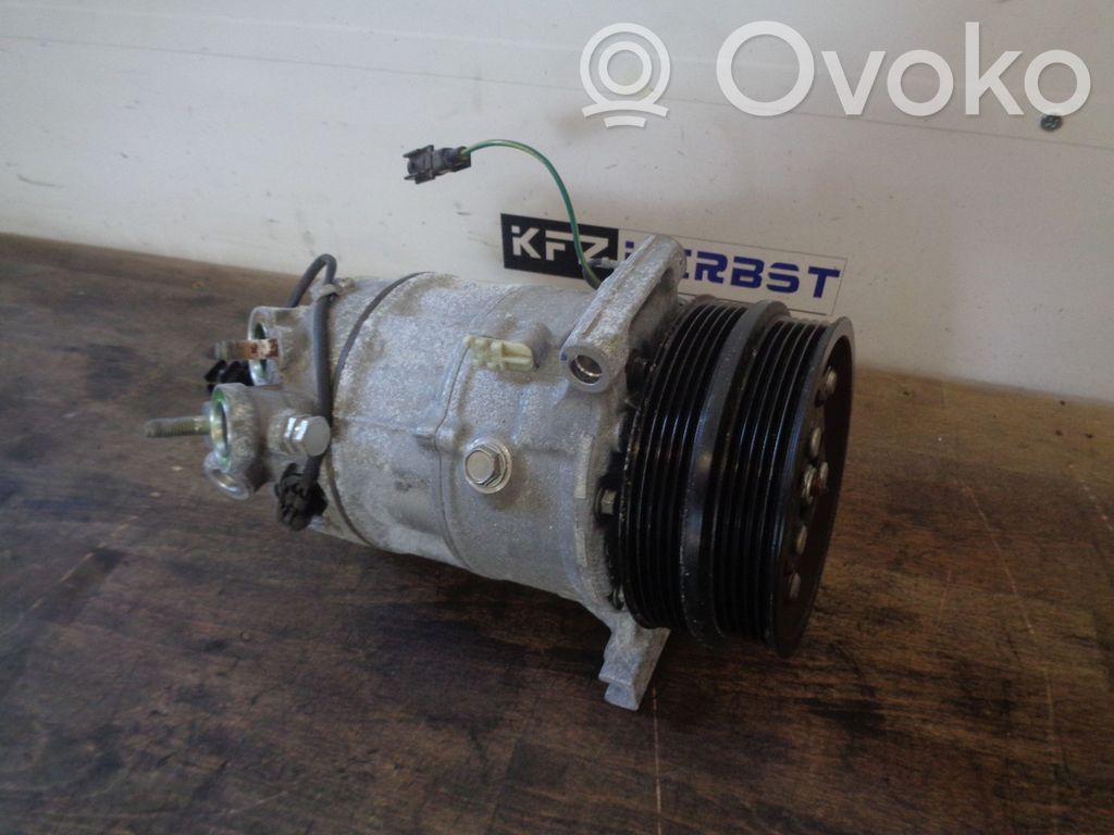 Volvo V40 Cross country Air conditioning (A/C) compressor (pump) 