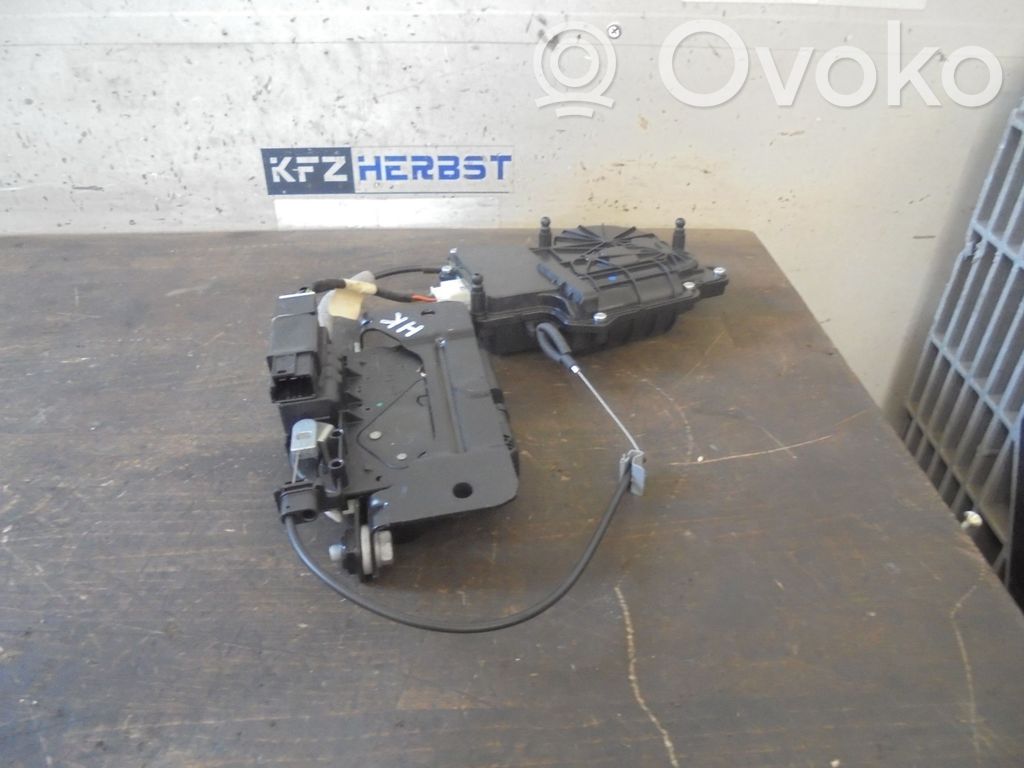 BMW 5 GT F07 Tailgate/trunk/boot lock/catch/latch 