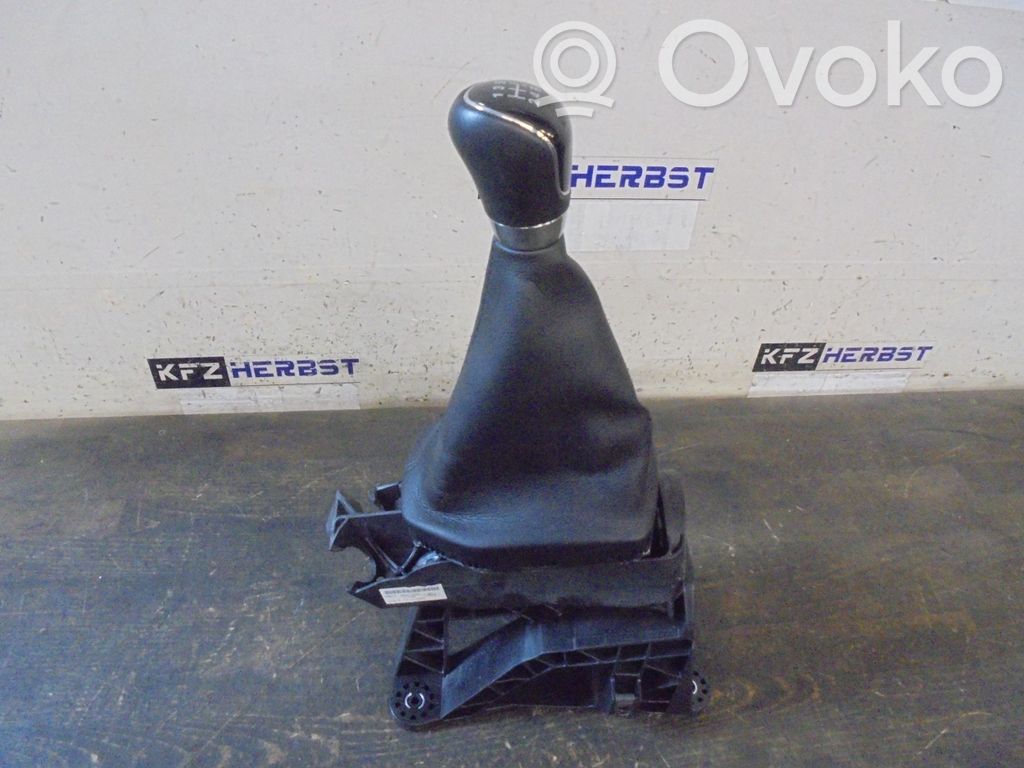 Ford B-MAX Gear shifter/selector 