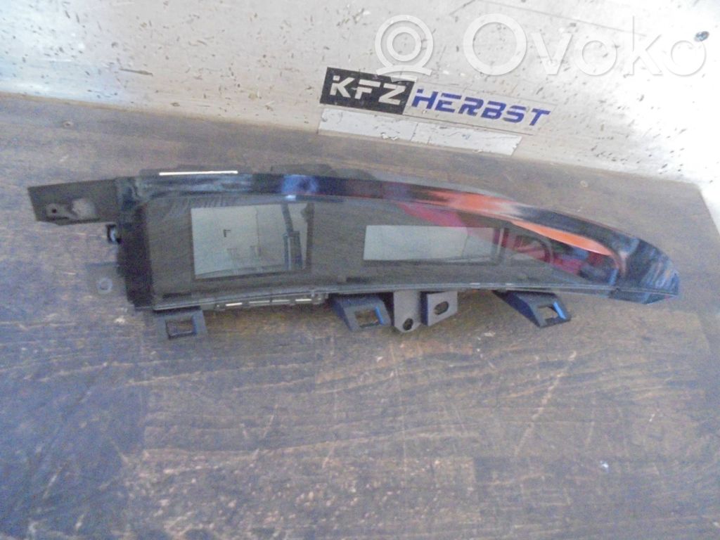 Mazda 3 II Screen/display/small screen 