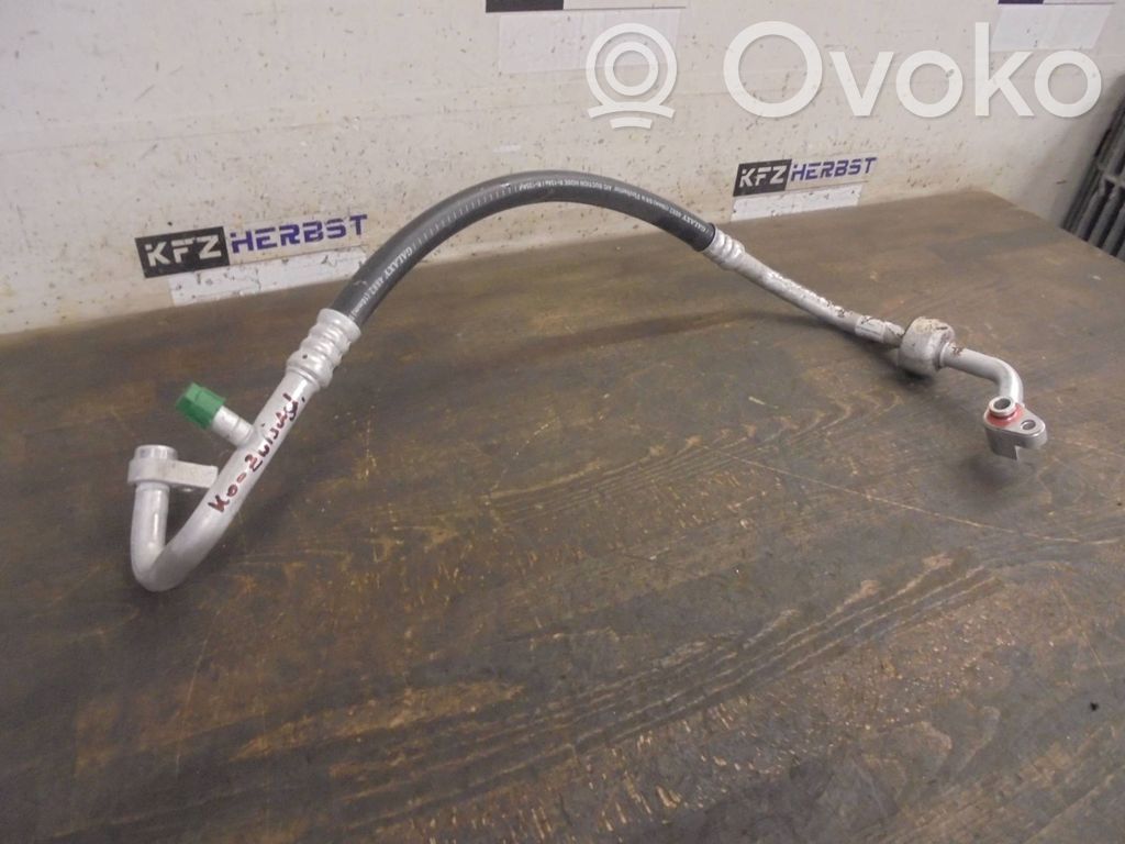 Ford Fiesta Conductă/furtun aer condiționat (A/C) 