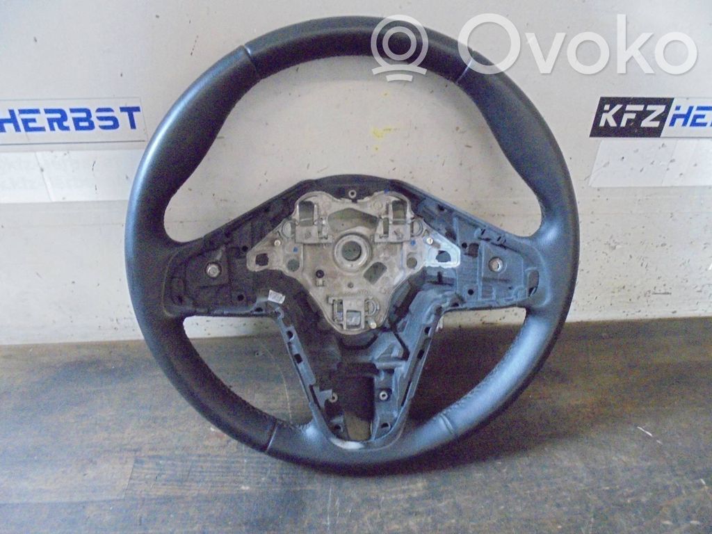 BMW 2 F45 Steering wheel 