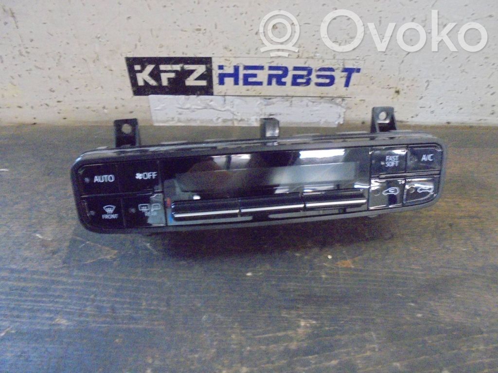 Toyota Auris E180 Panel klimatyzacji 