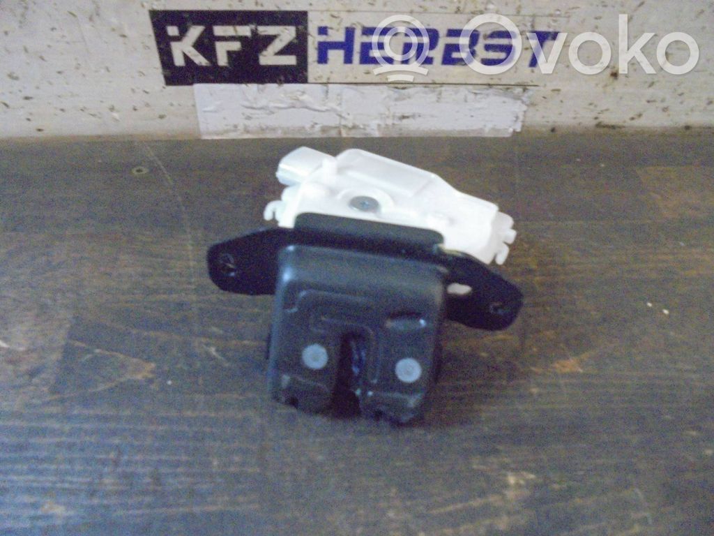 Toyota Auris E180 Blocco/chiusura/serratura del portellone posteriore/bagagliaio
