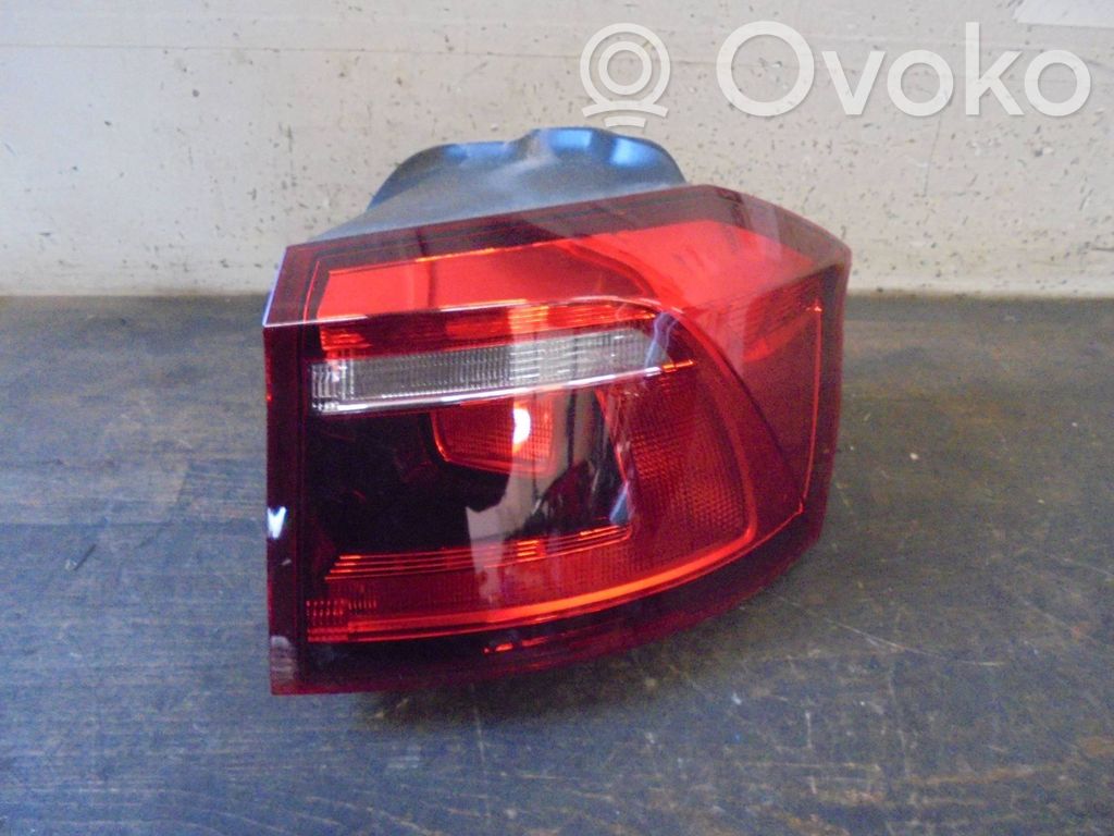 Volkswagen Golf Sportsvan Rückleuchte Heckleuchte 