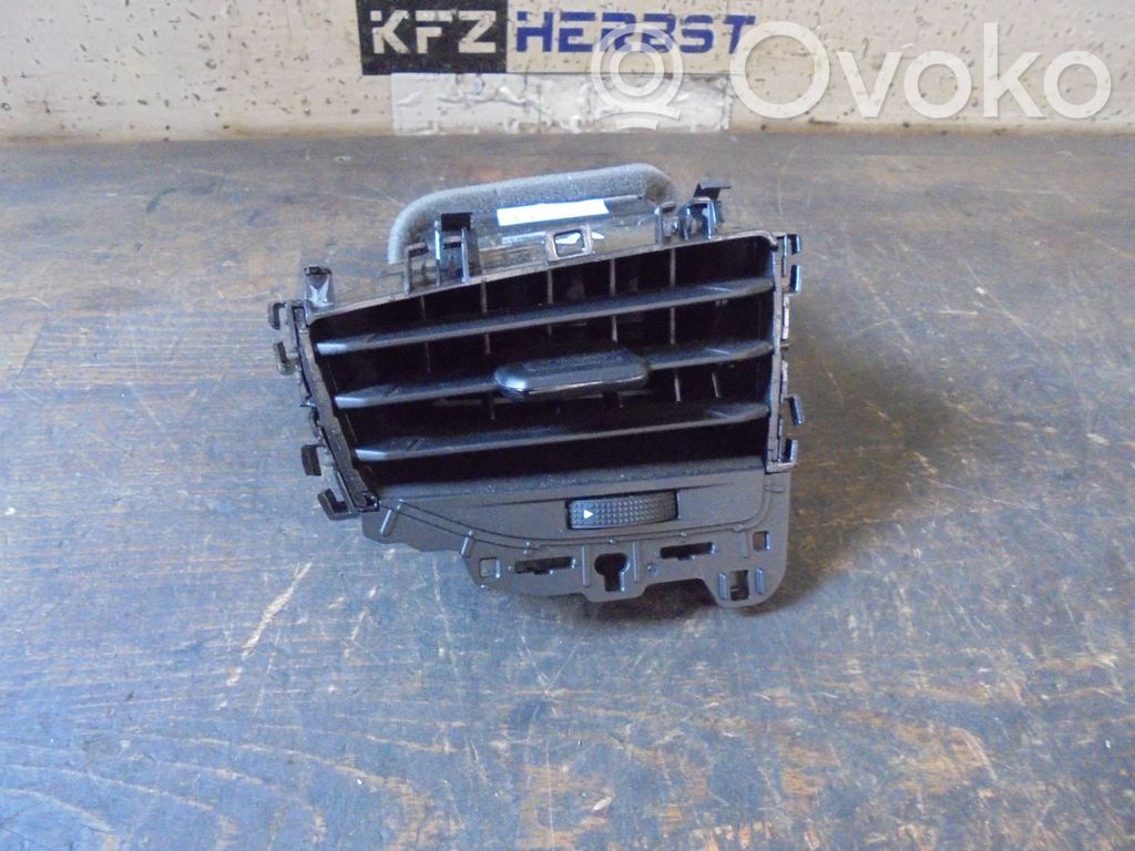 Volkswagen Polo VI Griglia di ventilazione centrale cruscotto