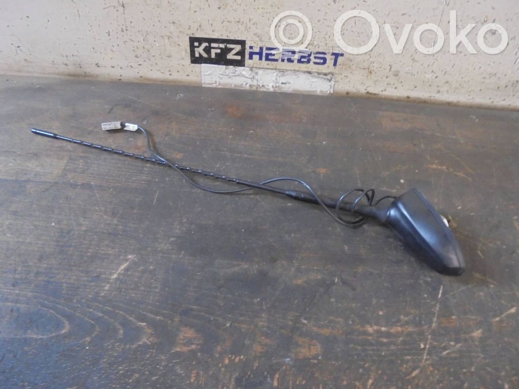 KIA Pro Cee'd I Radio antena 