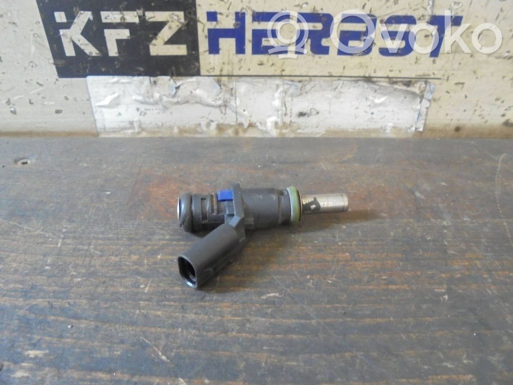 Mercedes-Benz B W245 Inyector de combustible 