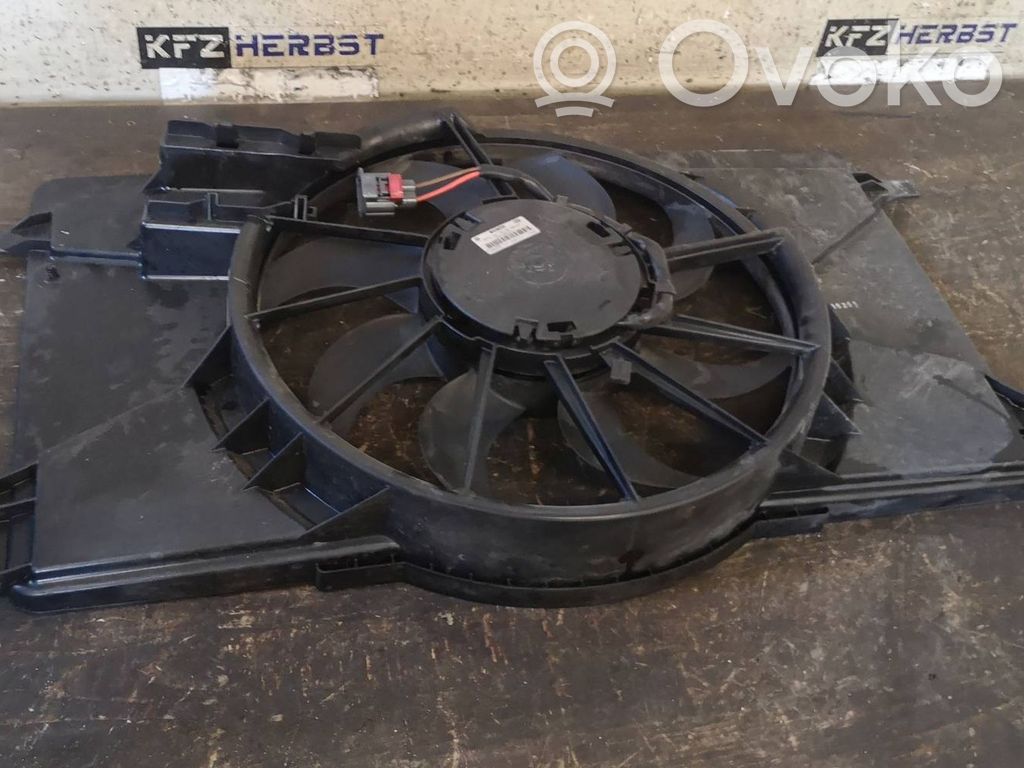 Ford Focus Ventilatoru komplekts 
