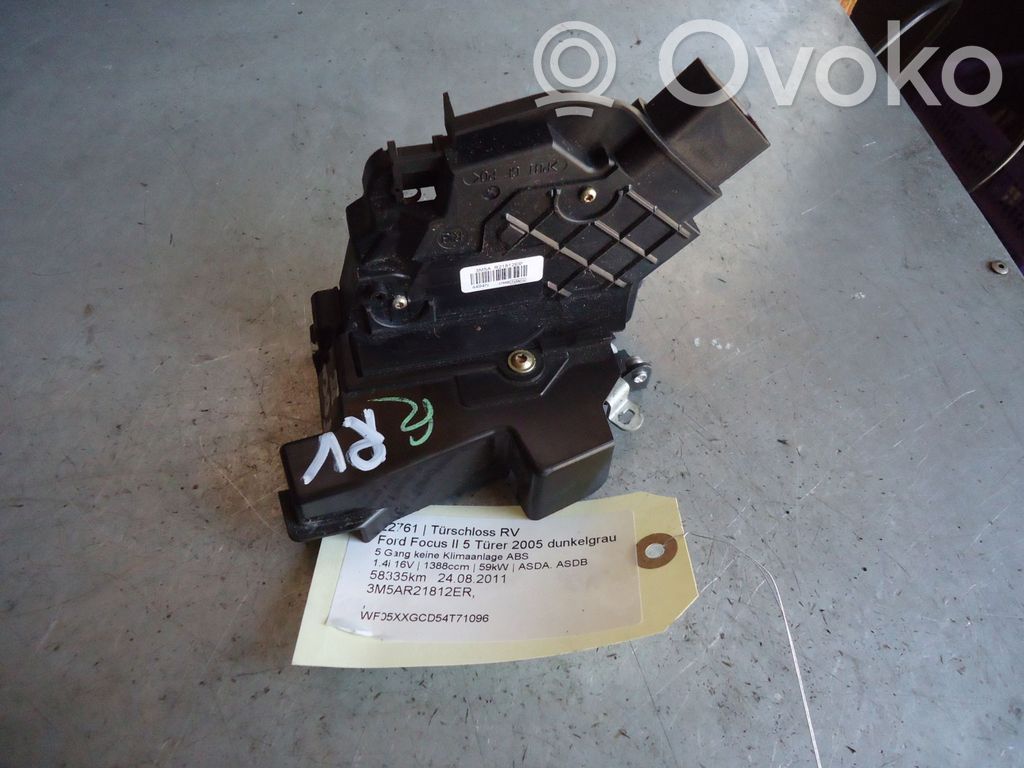 Ford Focus Front door lock 