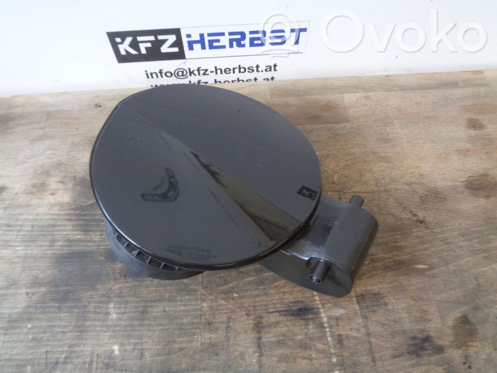 Audi A1 Fuel tank cap 