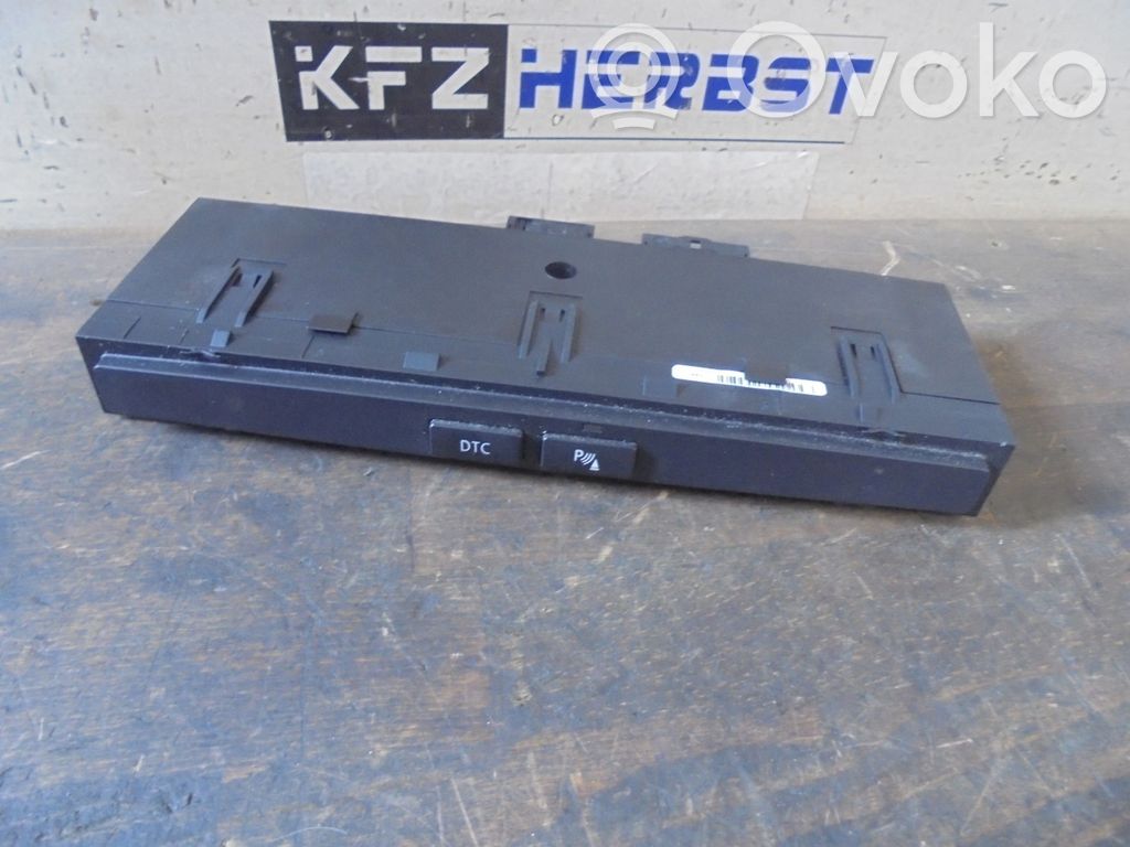 BMW 5 E60 E61 Parking (PDC) sensor switch 