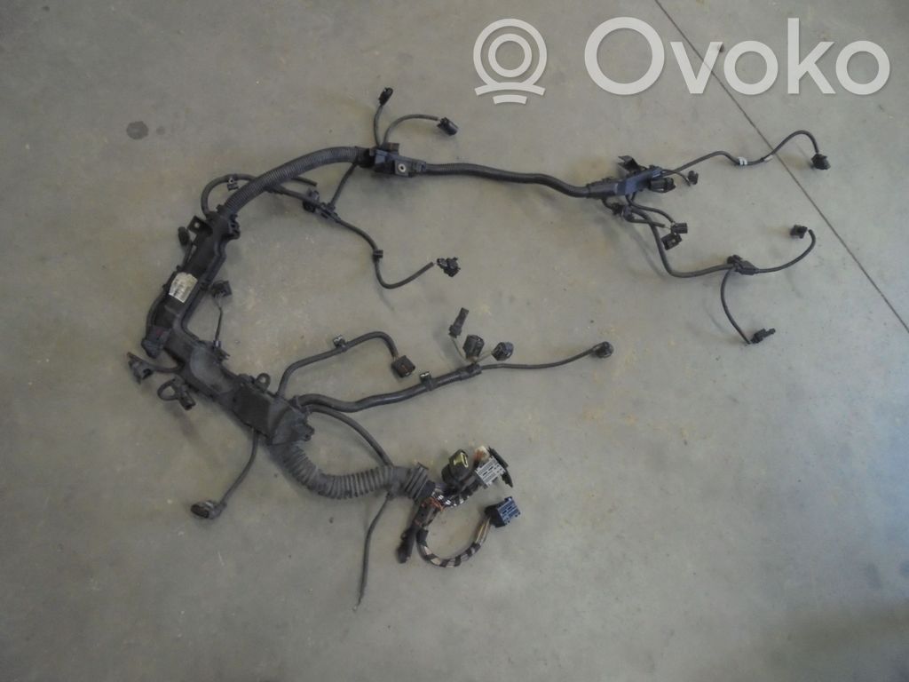 BMW 5 GT F07 Wiązka przewodów silnika 