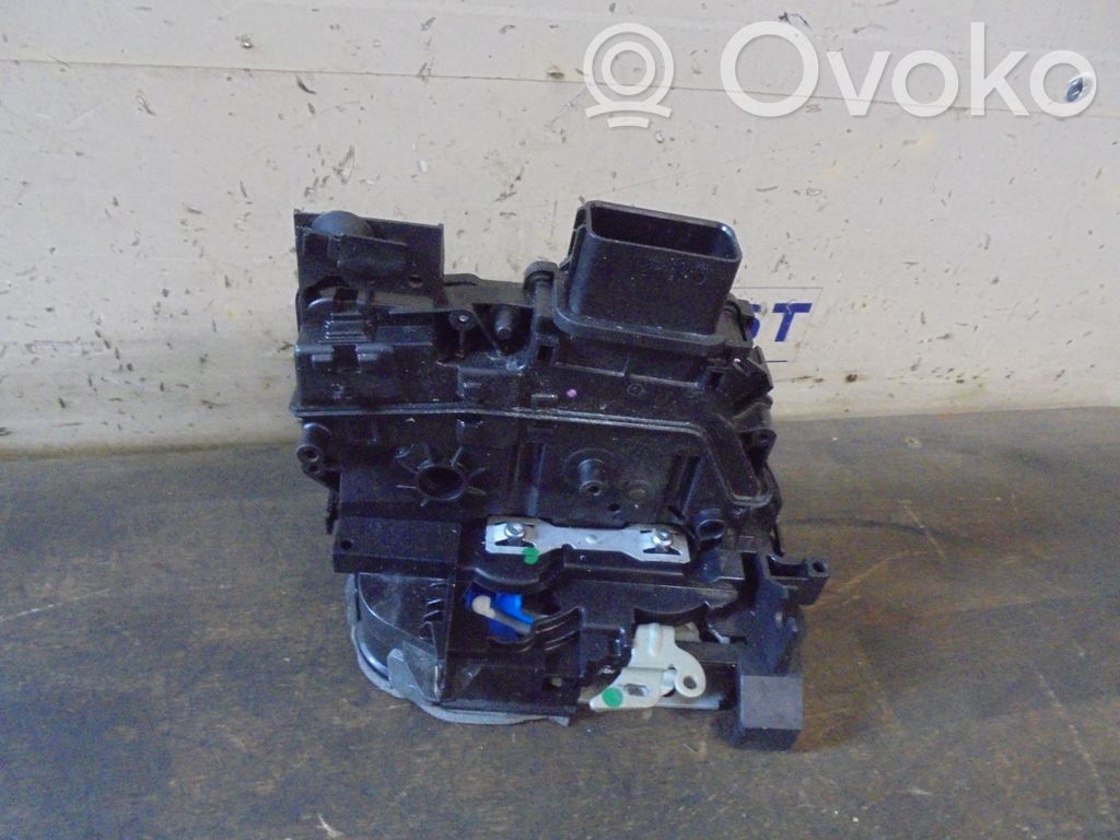 Ford B-MAX Priekšpusē slēdzene 